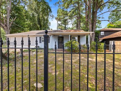 3960 Pikes Peak Ave