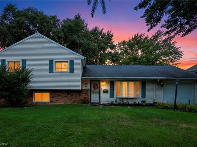 4933 Nan Linn Dr