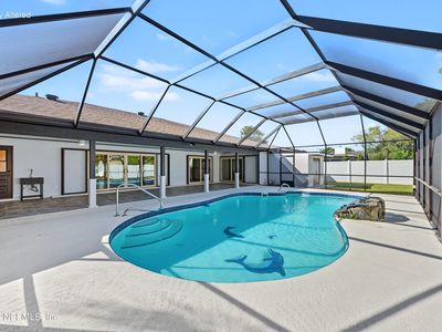 6 FOLCROFT Lane