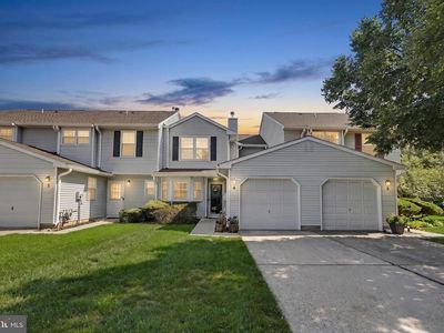 4 Fairfax Ct