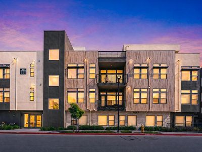 220 Waters Park Cir #101