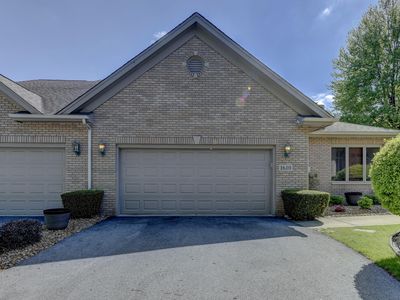 Property at 1610 Mourning Dove Dr, Munster, IN