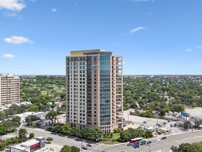 4242 Broadway APT 1704