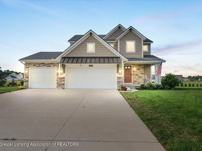 2294 W Gallant Fox Way