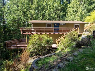 6 Glacier Ridge Drive