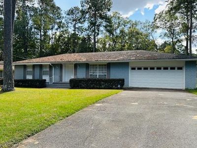 2116 Wimbledon Dr