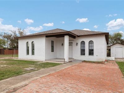 104 N Paseo Del Rey St