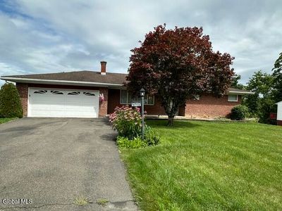 88 Woodlawn Drive