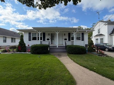 Property at 516 E Savidge St, Spring Lake, MI