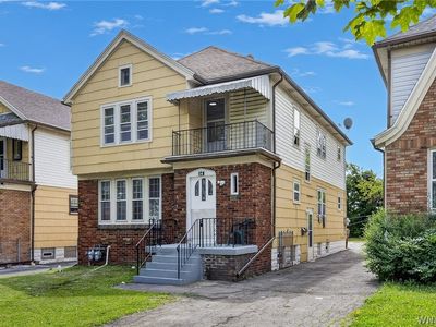 14 Saint James Rd