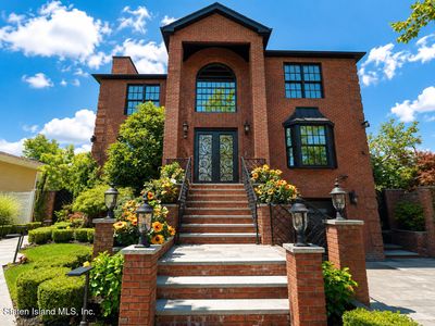 28 Durgess St