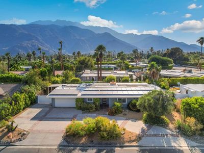 1177 N Sunrise Way