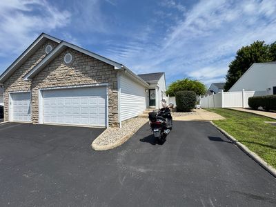 Property at 6676 Lagrange Dr #46E, Canal Winchester, OH
