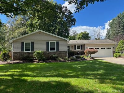110 Fieldstone Dr