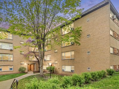 6146 N Damen Ave #3H