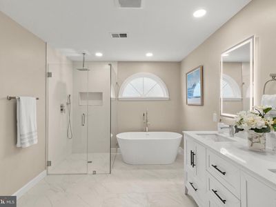 6312 Chaucer View Cir