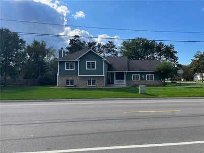 1005 Riverside Ave N