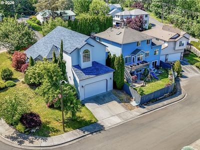 4029 NE 16th Ct