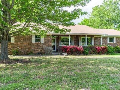 Property at 14 Woodland Dr, Benton, KY