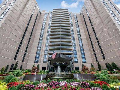 1512 Palisade Ave #Penthouse 20ar