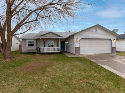 1175 N Caterpillar Ave