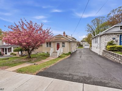 115 Coeyman Ave