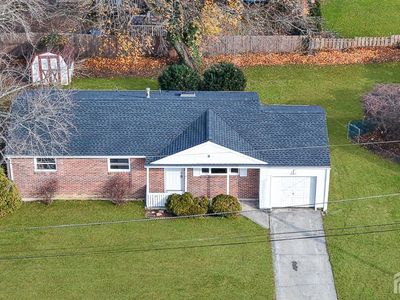 Property at 8 Norman Dr, Neptune, NJ