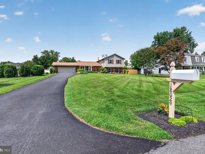 18029 Lafayette Dr