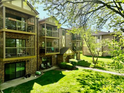 811 S Dwyer Ave APT E