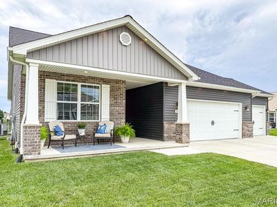 3553 Chippewa Dr