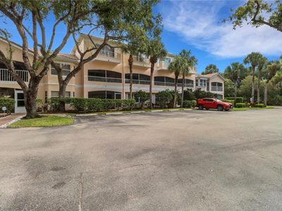 1096 Woodshire LN #C202