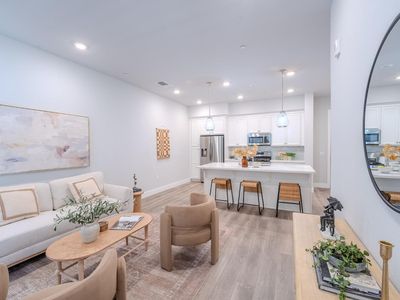 1661 Spring St #341