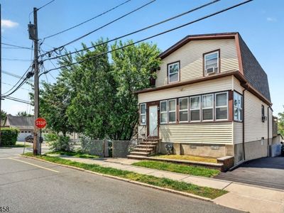 109 Main St