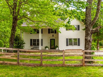 3240 Knob Creek Rd