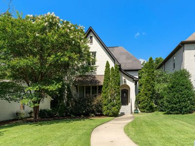1212 Vestavia Pl