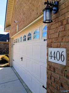 4406 Coatsbridge Dr SE