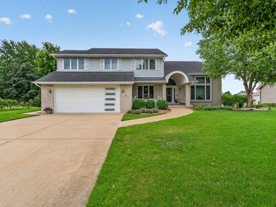 604 Mahoney Dr