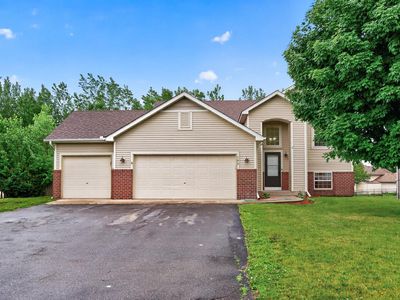 Property at 105 Dresden Ln, Waverly, MN