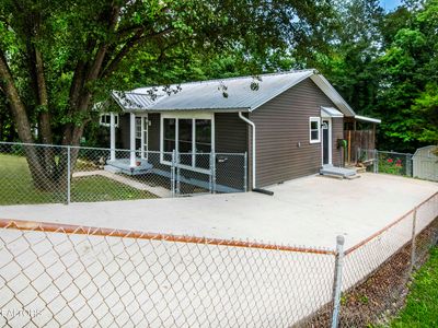 114 E Arrowwood Rd