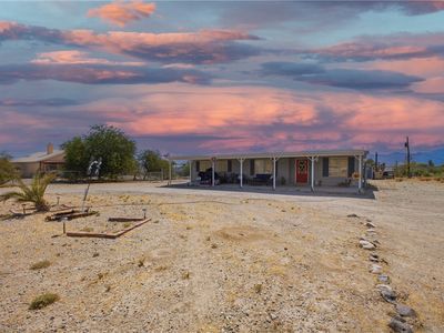 5105 S Jack Rabbit Drive