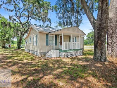 Property at 451 E Poncell Dr, Midway, GA