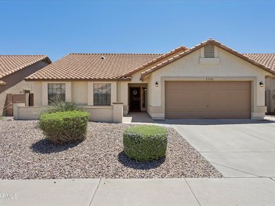 2743 E CATHEDRAL ROCK Drive