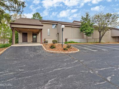 36 Lakeshore Ter Unit 15