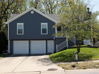 2113 N York Rd