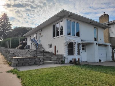 4100 Stinson Blvd NE