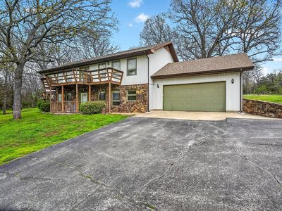 3369 E Foxtail Lane
