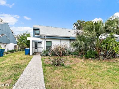 2856 SAND CASTLE Lane