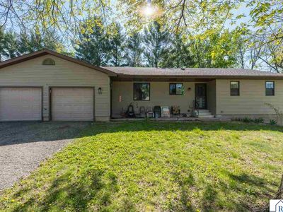 30 Fitzloff Ave