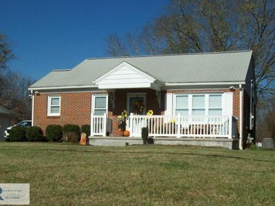 2716 Westover Dr
