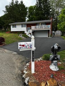 1295 Randall Dr